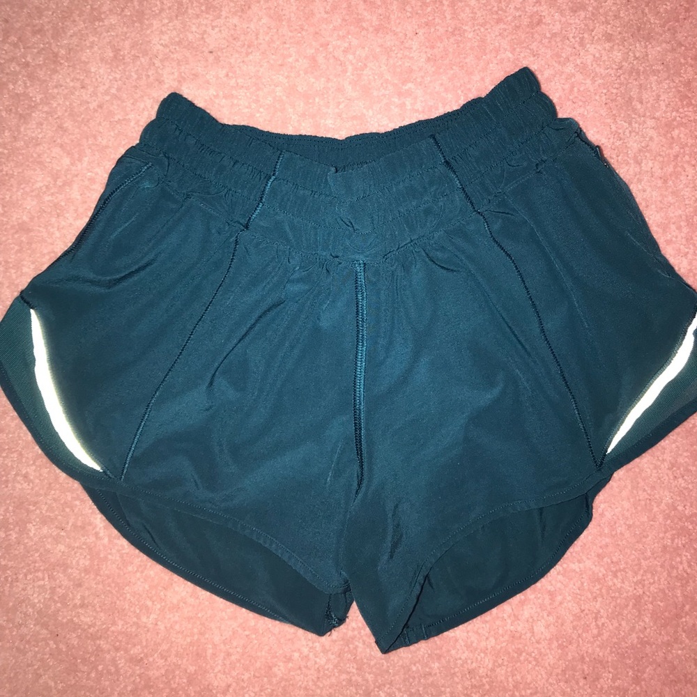 Lululemon hotty hot shorts